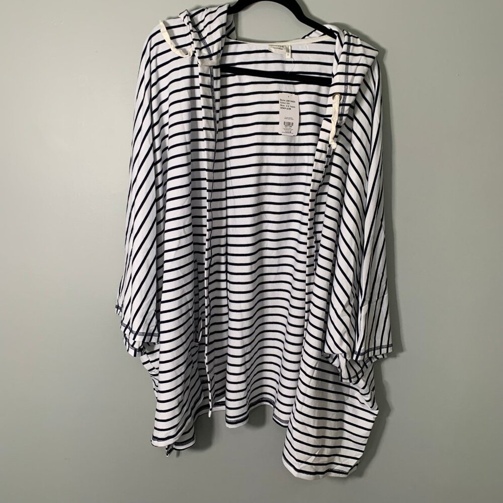 NEW Suzanne Betro Hoodie Cape Jacket Women 4X White Navy Striped Open Front